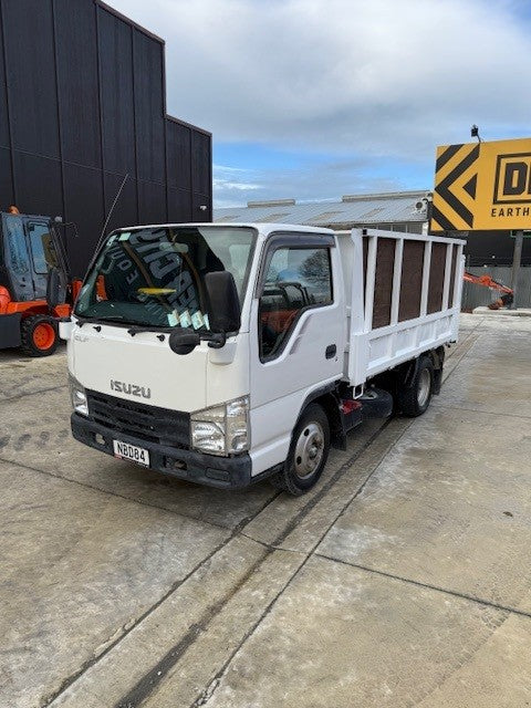 Isuzu Elf Tipper 2007