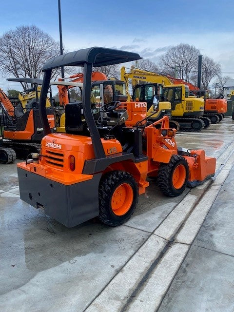 TCM L3-2 / Hitachi LX15 Power Sweeper / Wheel Loader