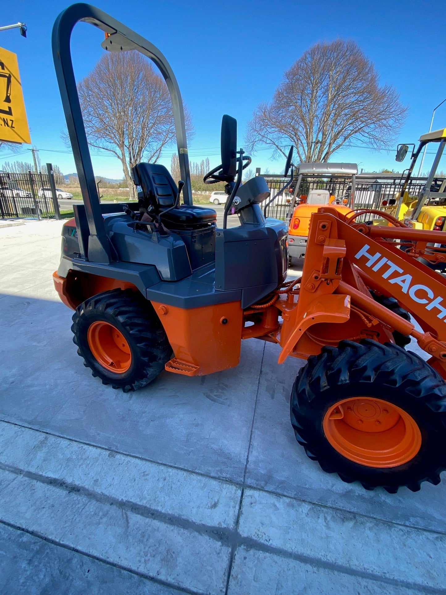 Hitachi LX20-3 Loader