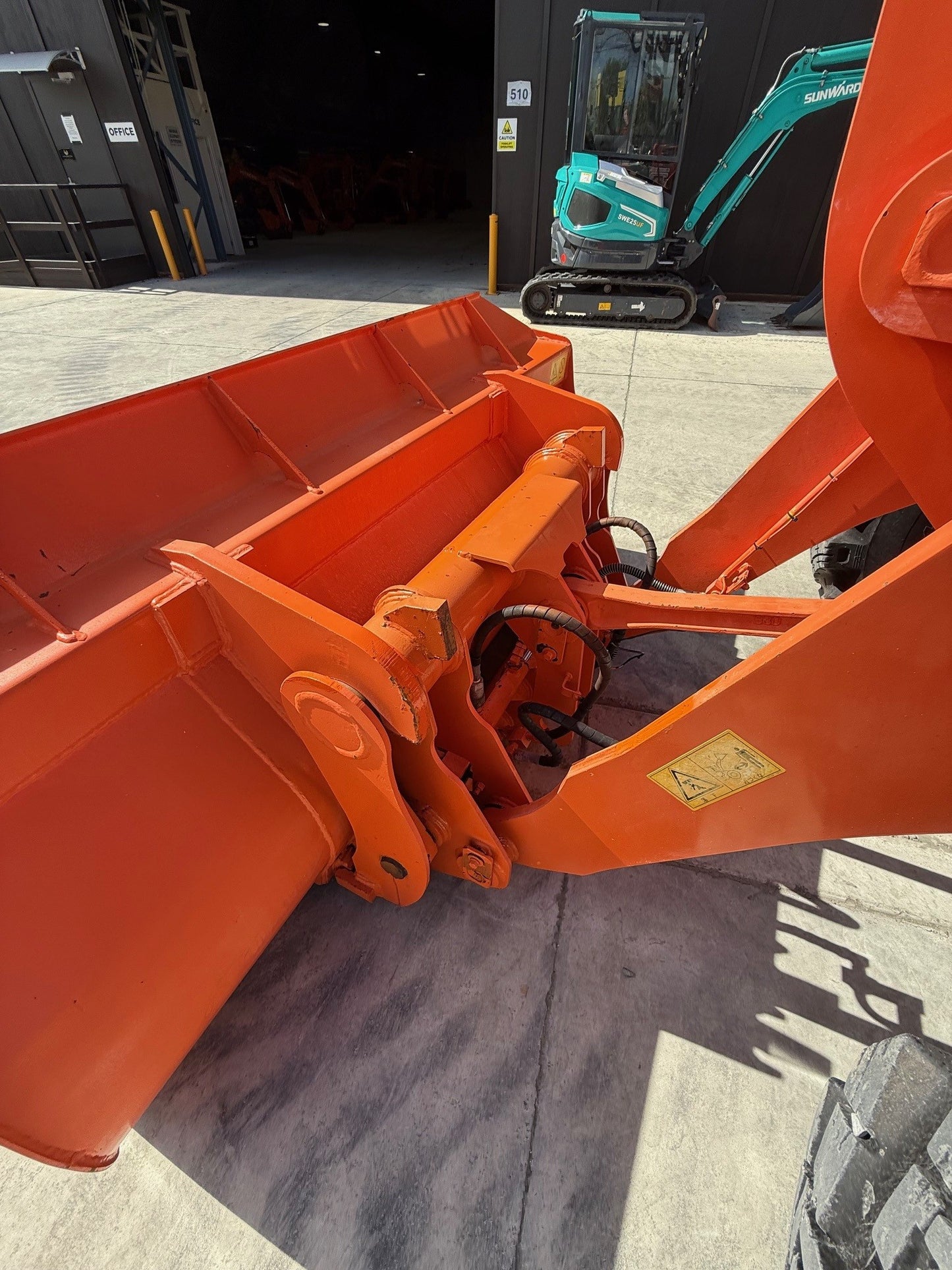 2005 Hitachi LX70-7 Wheel Loader