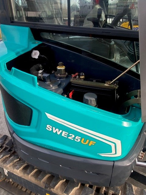 Sunward SWE25UF 2.5 Ton Digger
