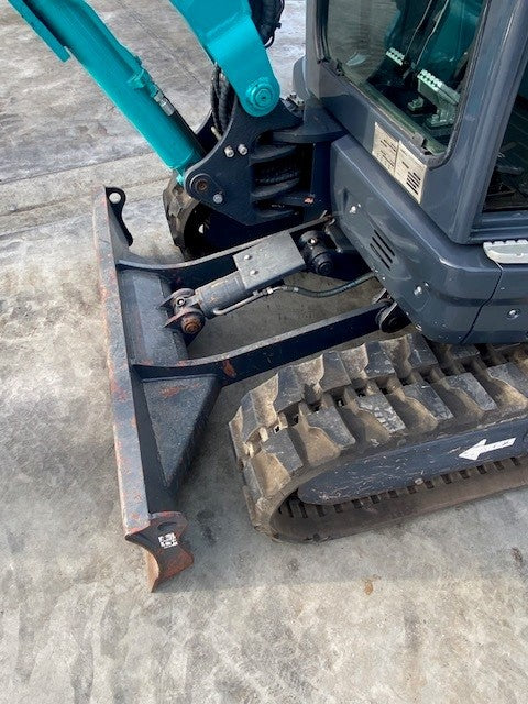 Sunward SWE25UF 2.5 Ton Digger