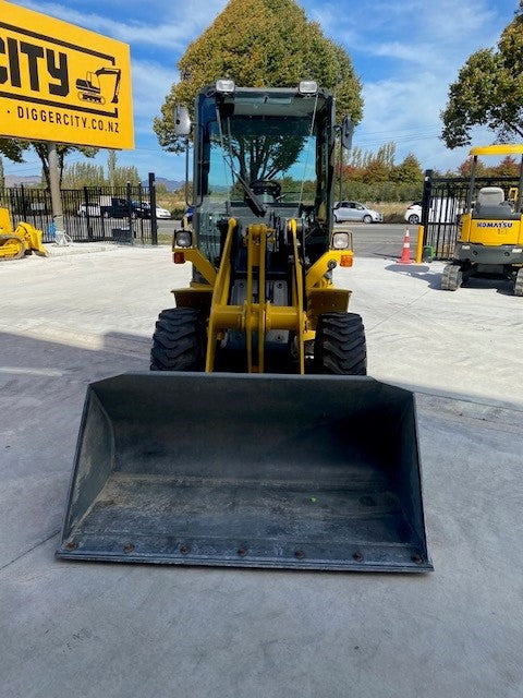 Komatsu WA30, 3 Ton Loader