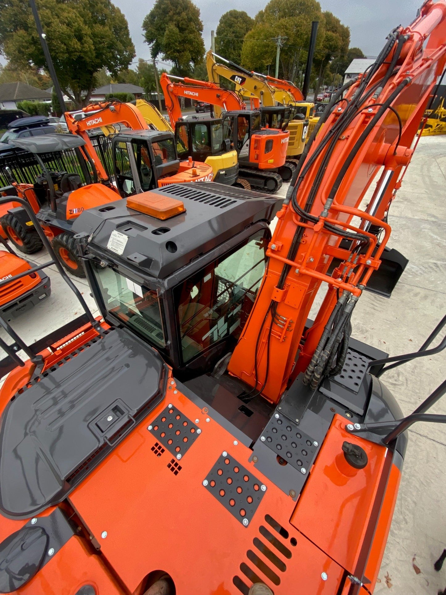 Hitachi ZX135-3 Excavator, 2014,Blade