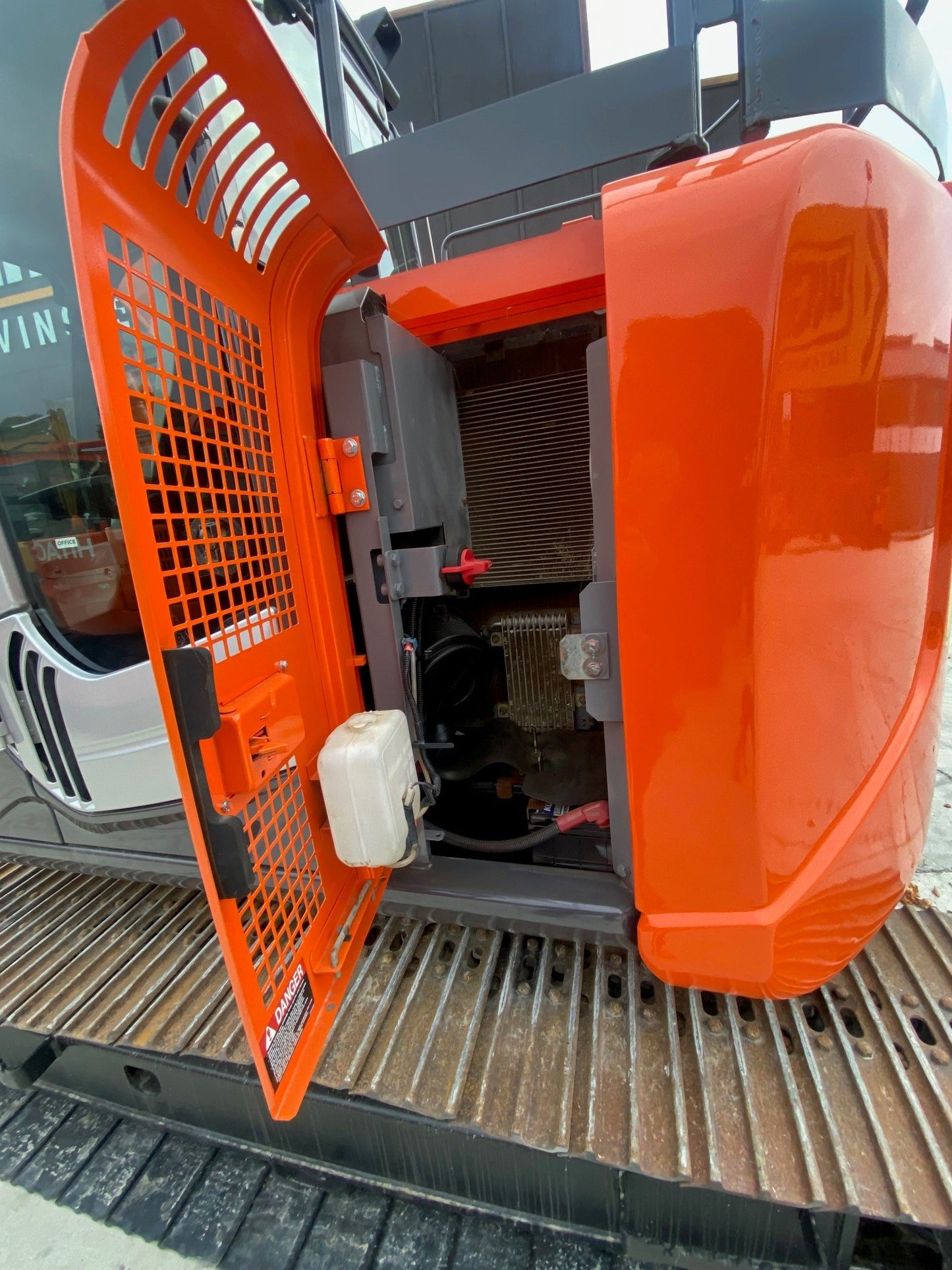 Hitachi ZX135-3 Excavator, 2014,Blade
