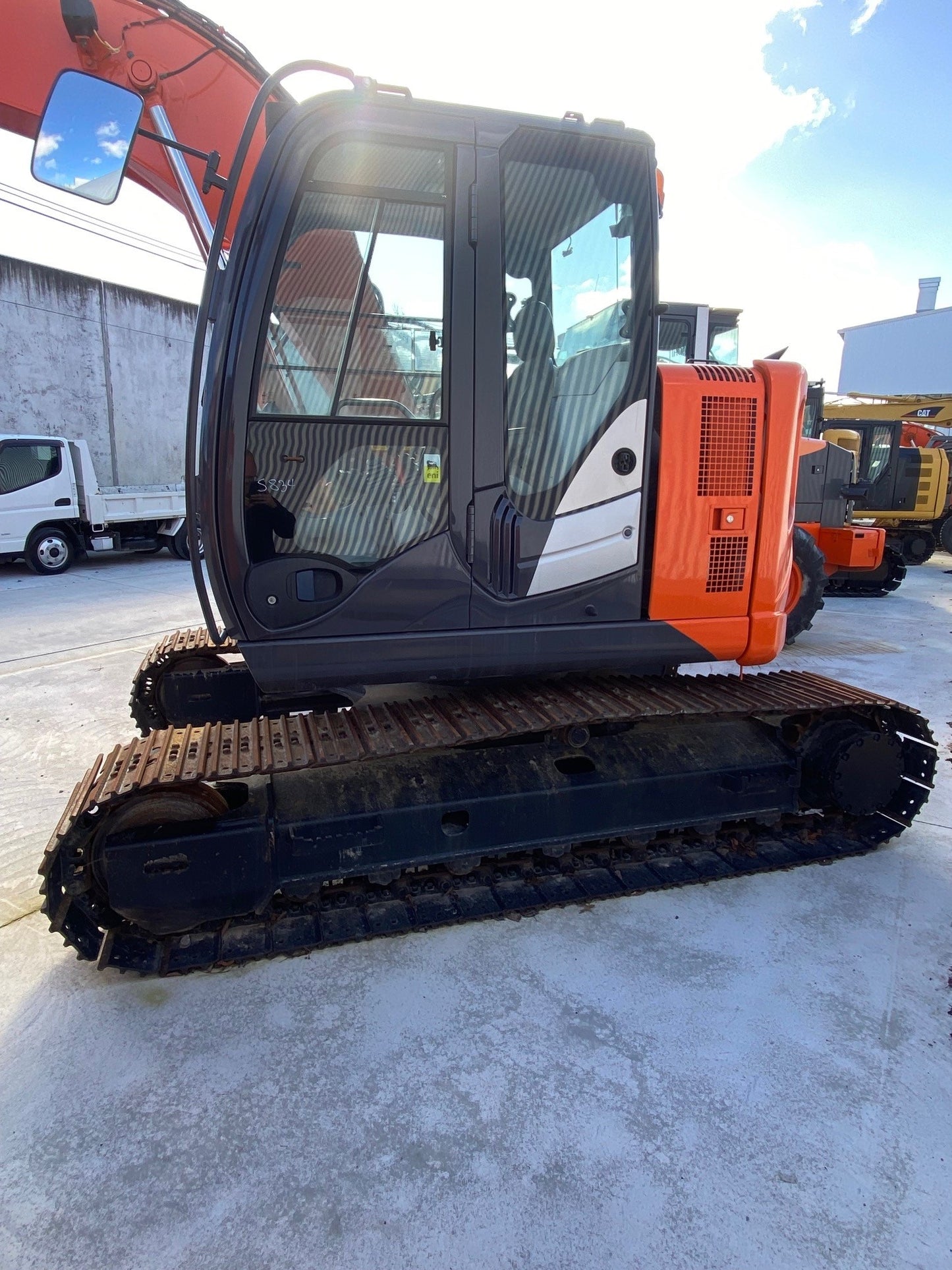 Hitachi ZX135US Digger 13.5 ton Zero Swing Digger