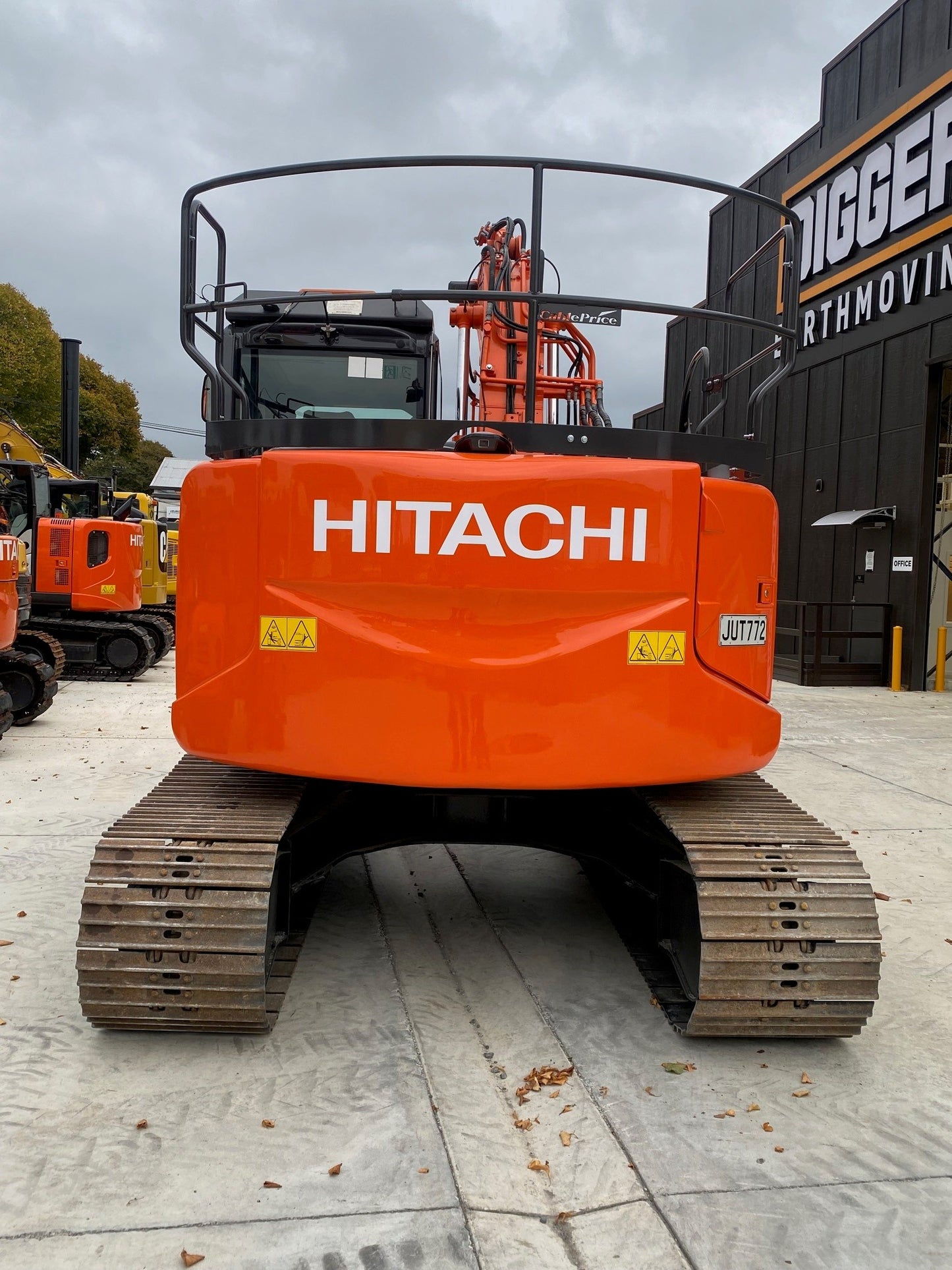 Hitachi ZX135-3 Excavator, 2014,Blade