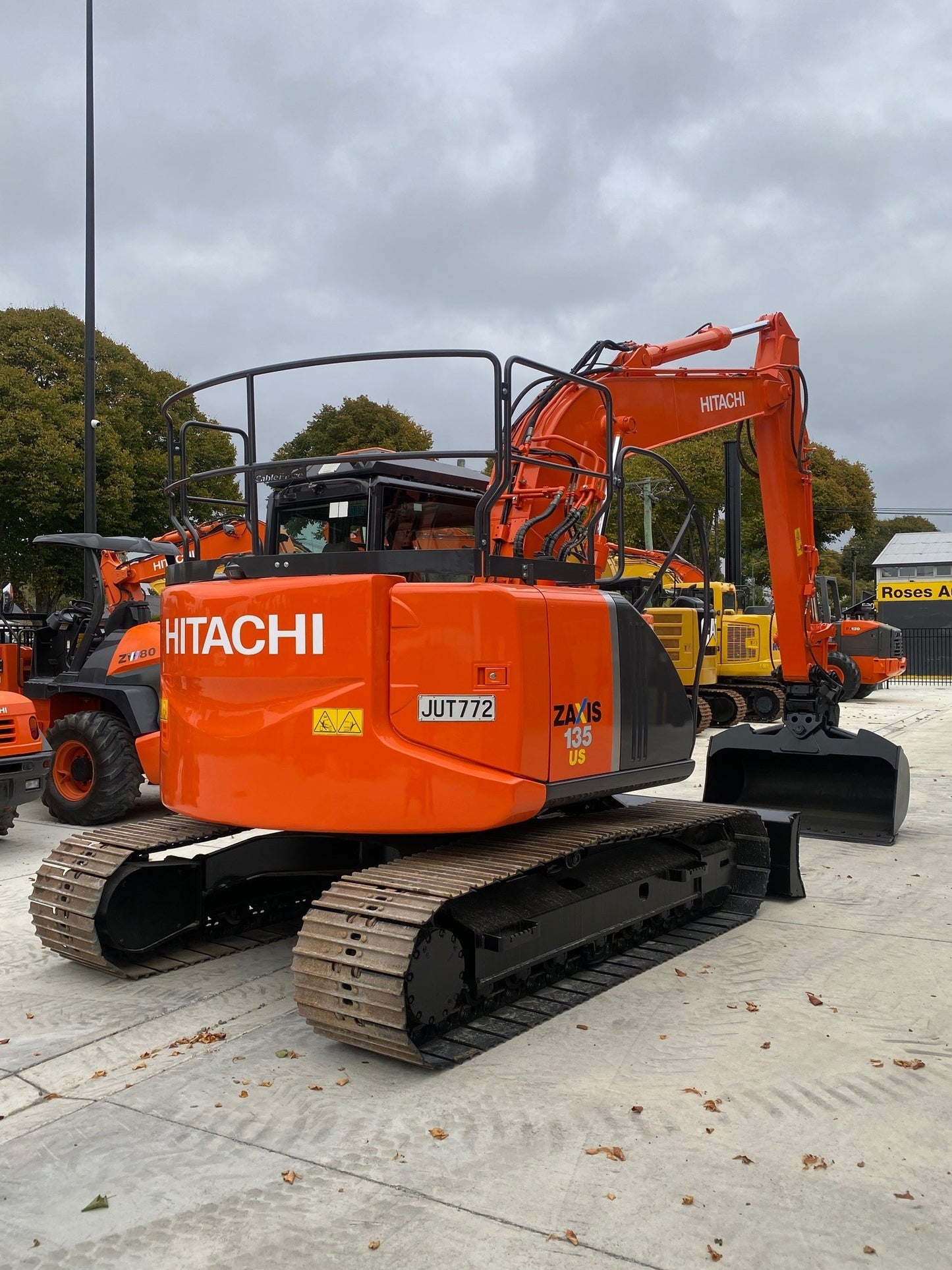 Hitachi ZX135-3 Excavator, 2014,Blade