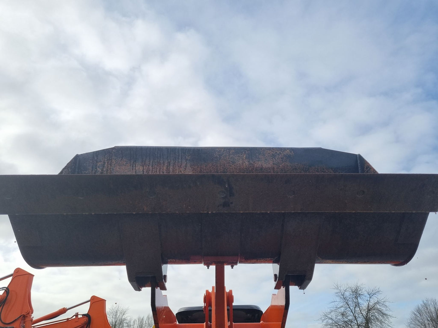 HITACHI ZW80-5B , 5 TON WHEEL LOADER , VERY LOW HOURS, 2017 MODEL