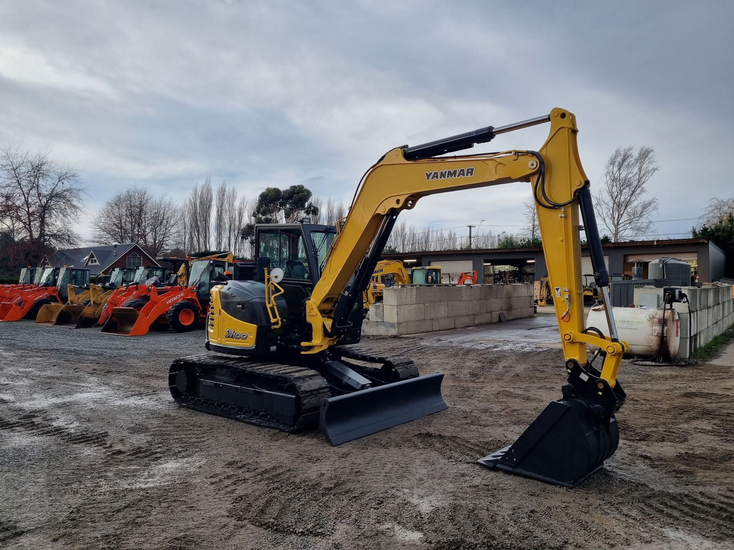 Yanmar SV100 2012, 10t Digger