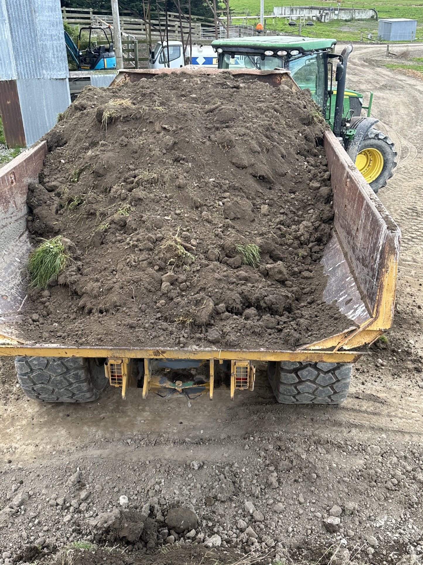 Heavy Duty Dump Trailer