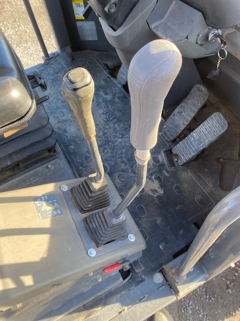 HITACHI ZW100 , 7 TON WHEEL LOADER , OPEN CAB, SILAGE FARM MACHINE