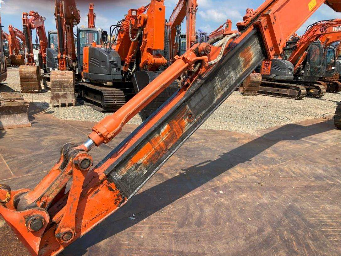 Hitachi Zaxis ZX135 Long Reach Excavator