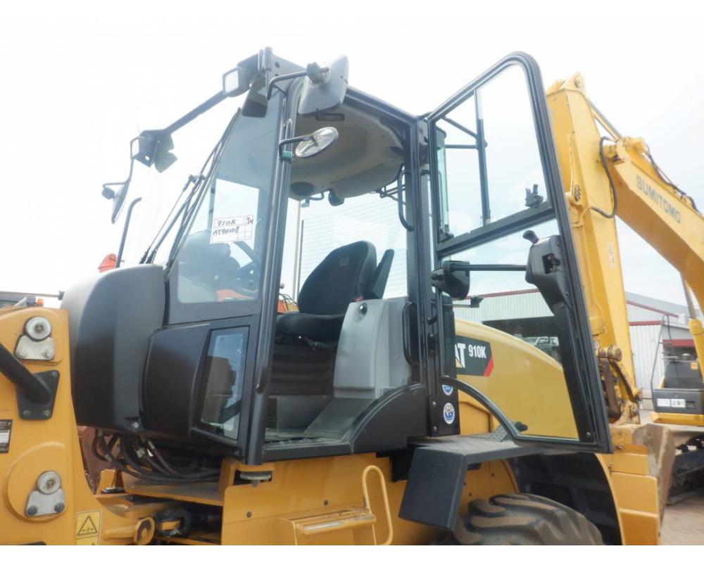 2016 Caterpillar 910K Wheel Loader, 1,541 Hours