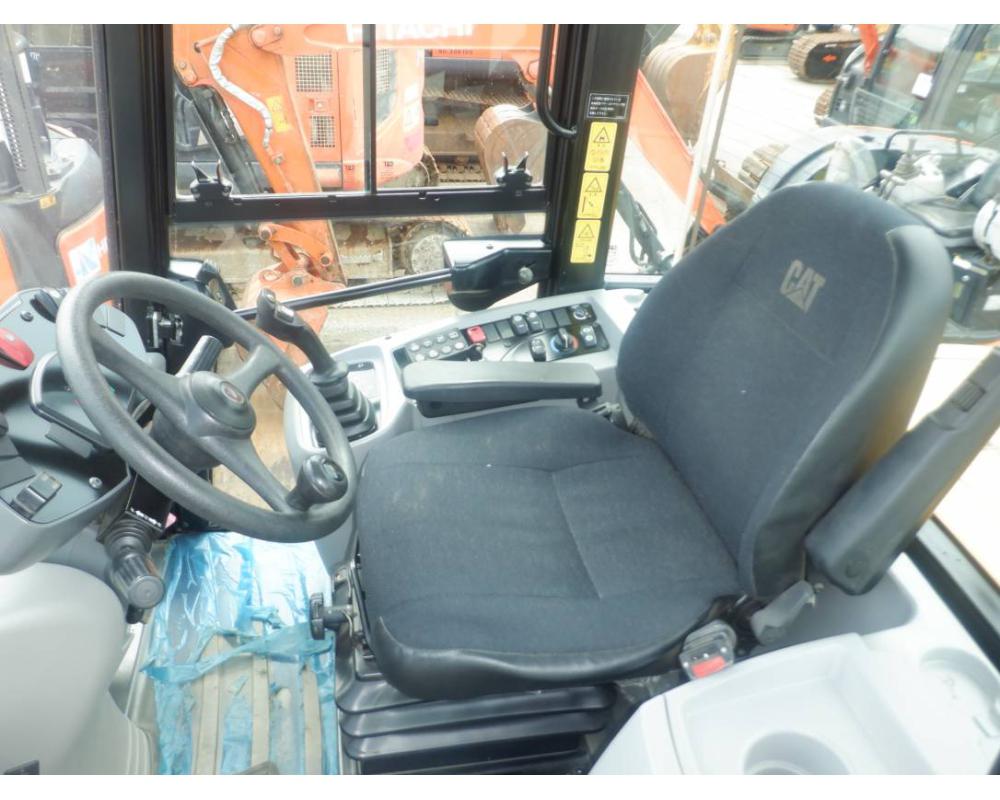 2016 Caterpillar 910K Wheel Loader, 1,541 Hours