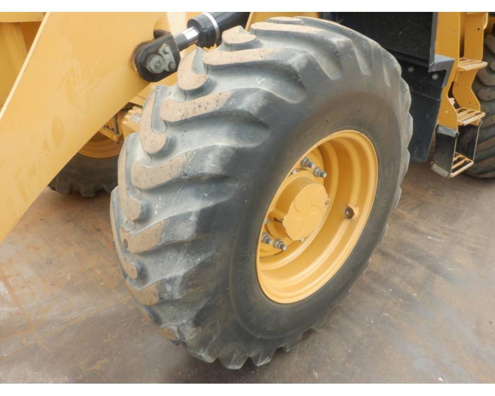 2016 Caterpillar 910K Wheel Loader, 1,541 Hours