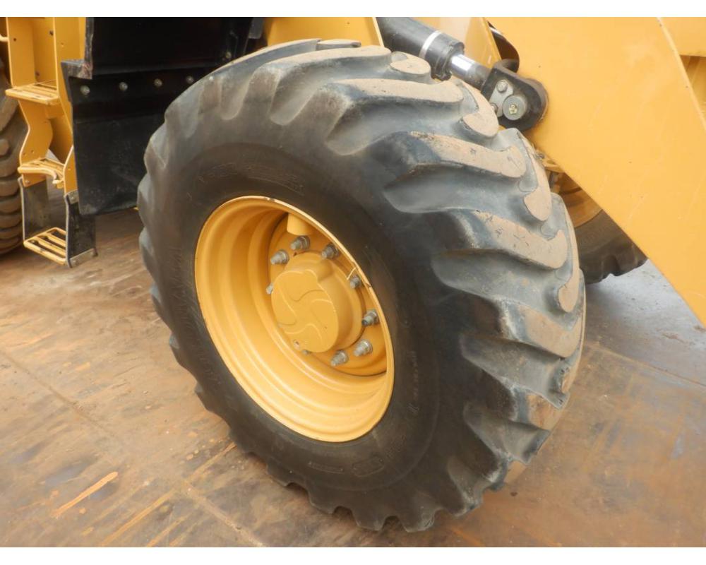2016 Caterpillar 910K Wheel Loader, 1,541 Hours