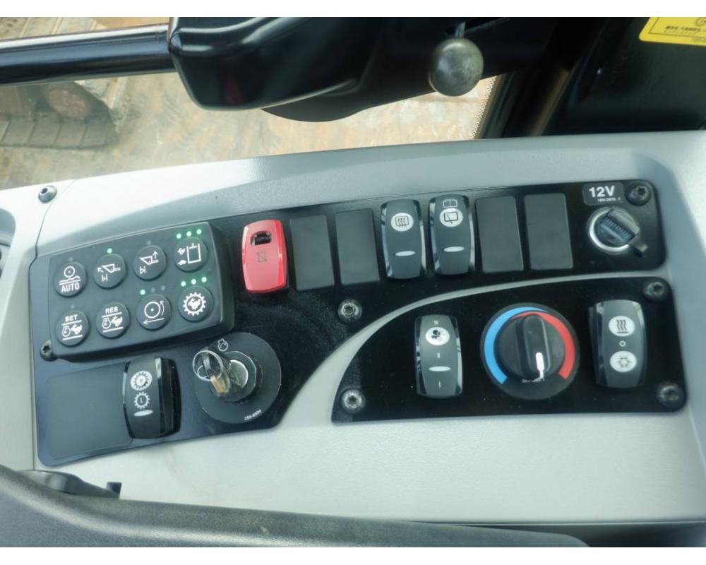 2016 Caterpillar 910K Wheel Loader, 1,541 Hours