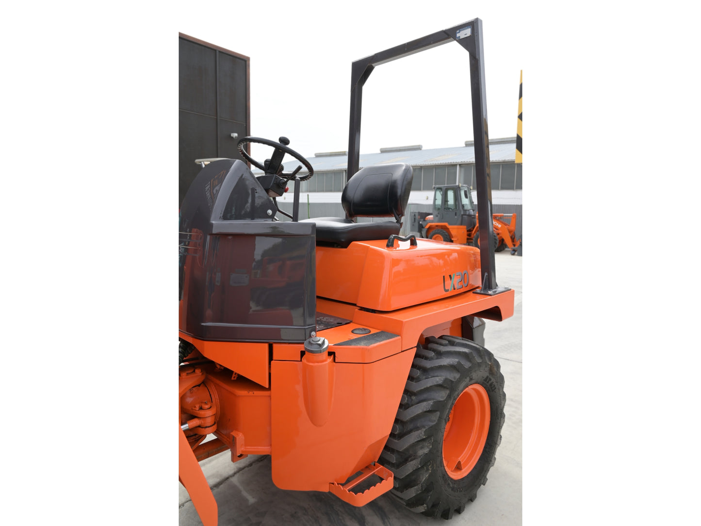 Hitachi LX20-2 Wheel Loader