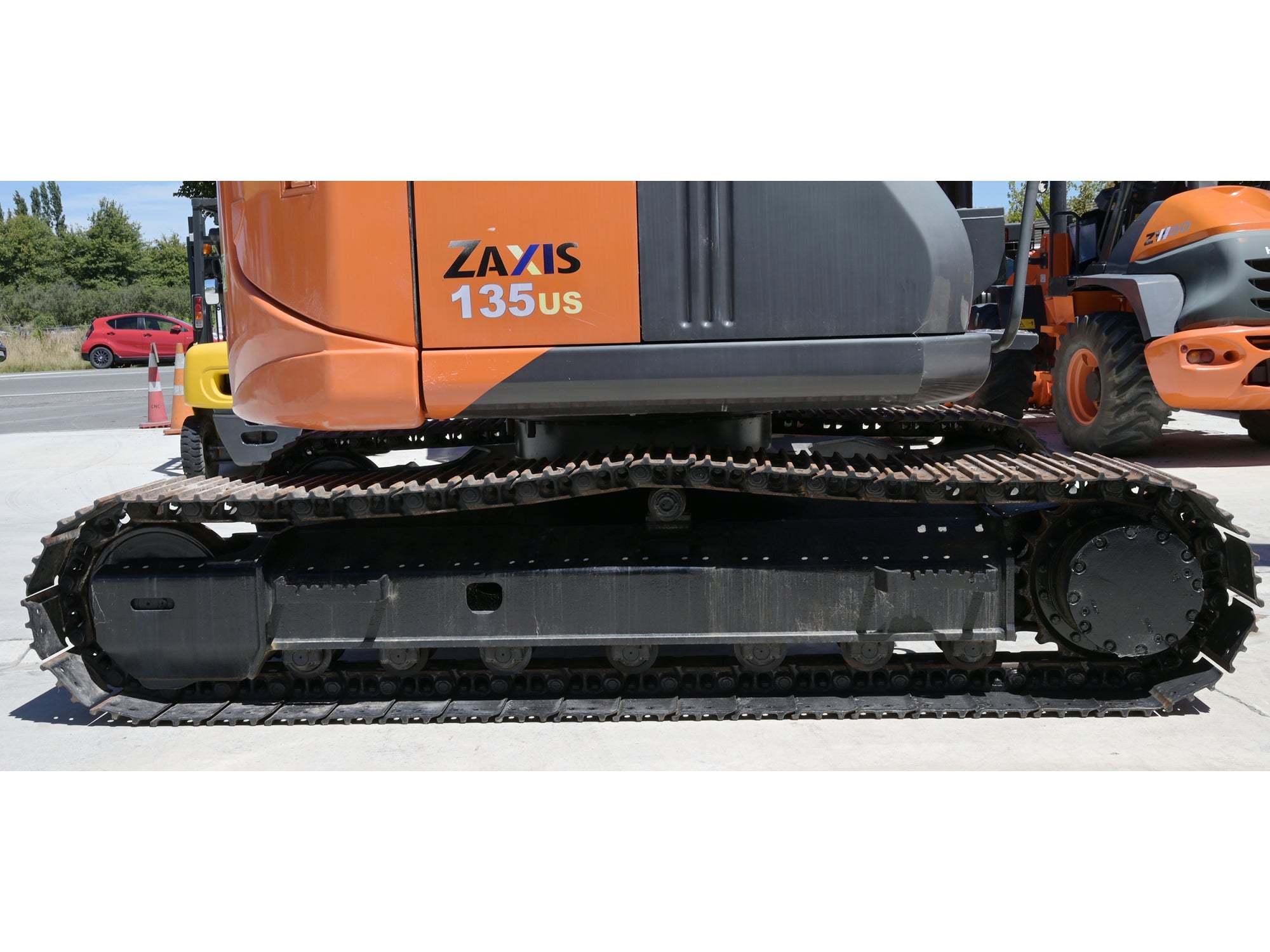 Hitachi ZX135US Digger 13.5 ton Zero Swing Digger– Digger City
