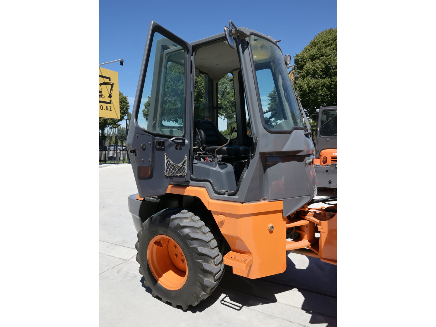 Hitachi LX40-7 Wheel Loader