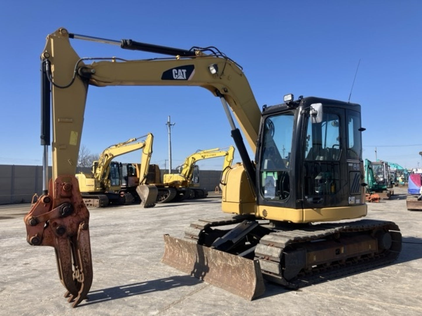CAT 308 Compact Radius 8T Digger Low Hours