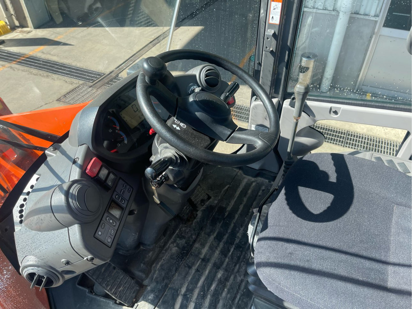 HITACHI ZW100 WHEEL LOADER Low Hours