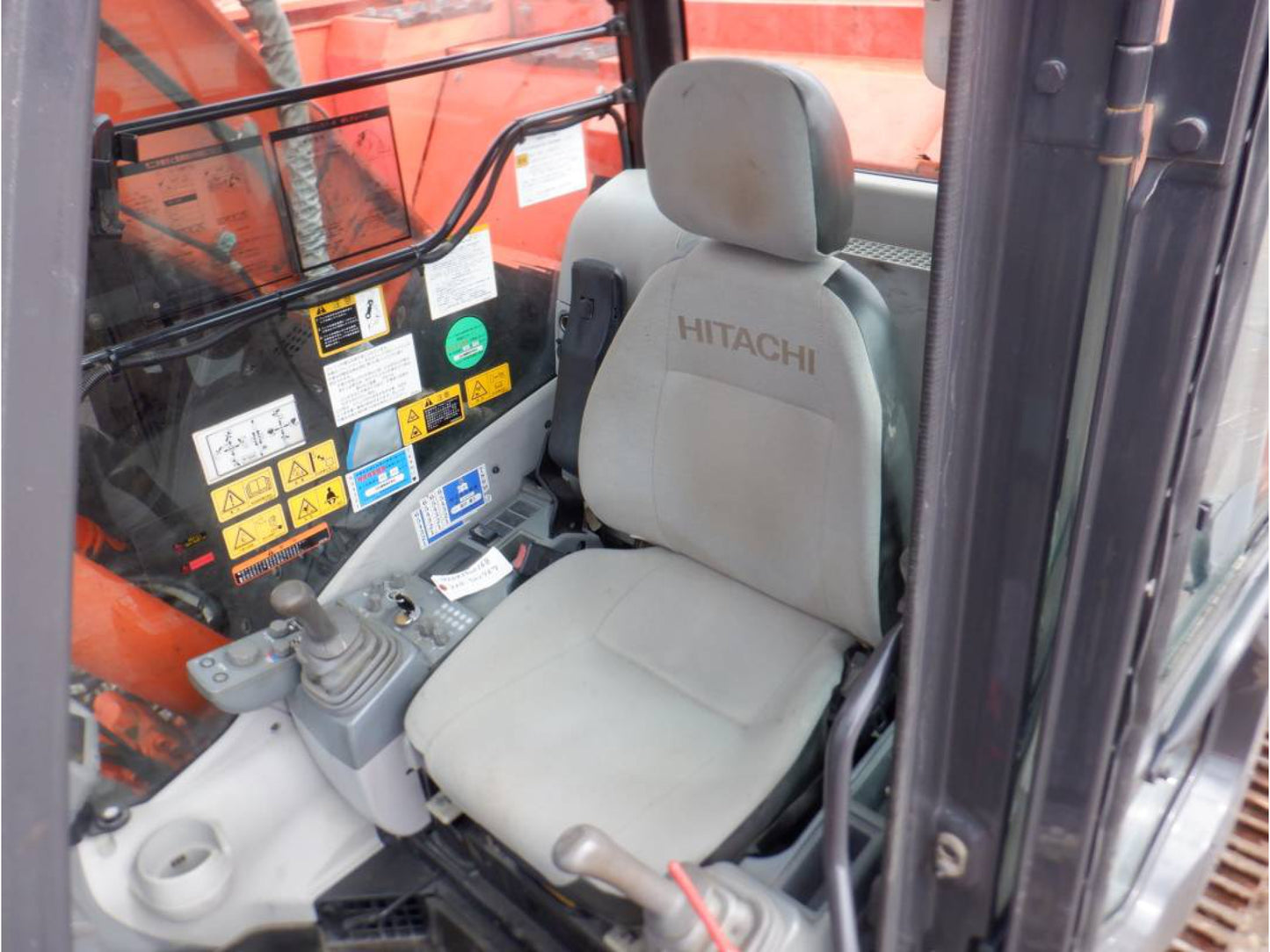 Hitachi ZX225USRLCK Digger 23 ton