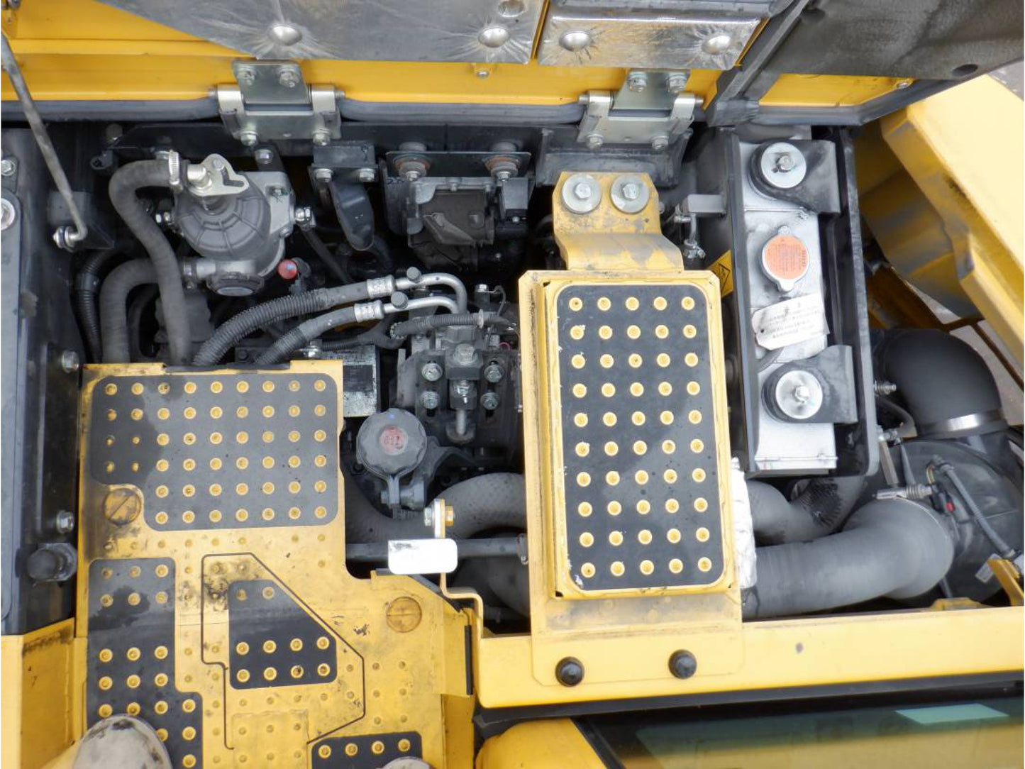KOMATSU PC138US-11 14 Ton Excavator