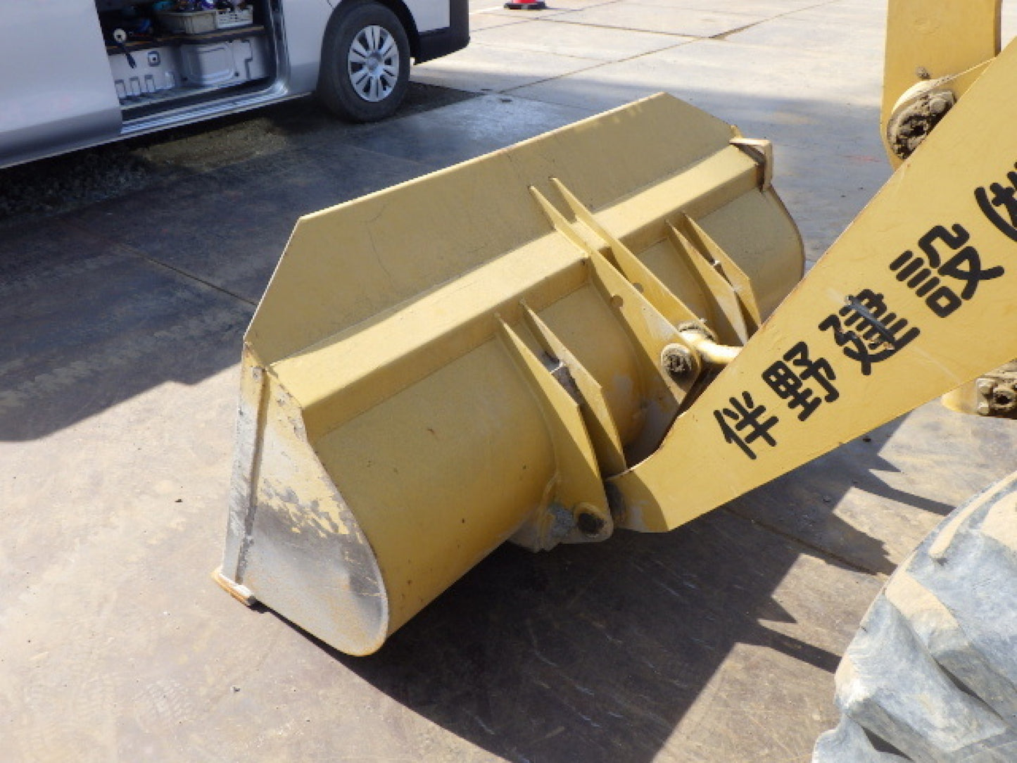 Cat 902 Wheel Loader 0.6 CBM bucket