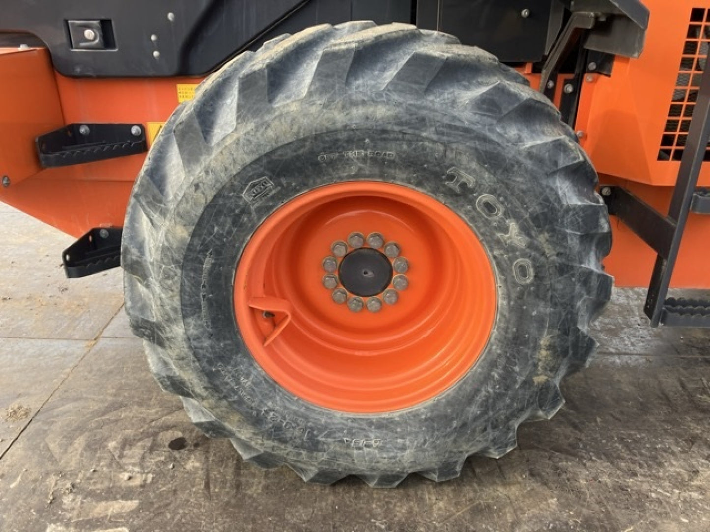 Hitachi ZW100 Wheel Loader 7 ton