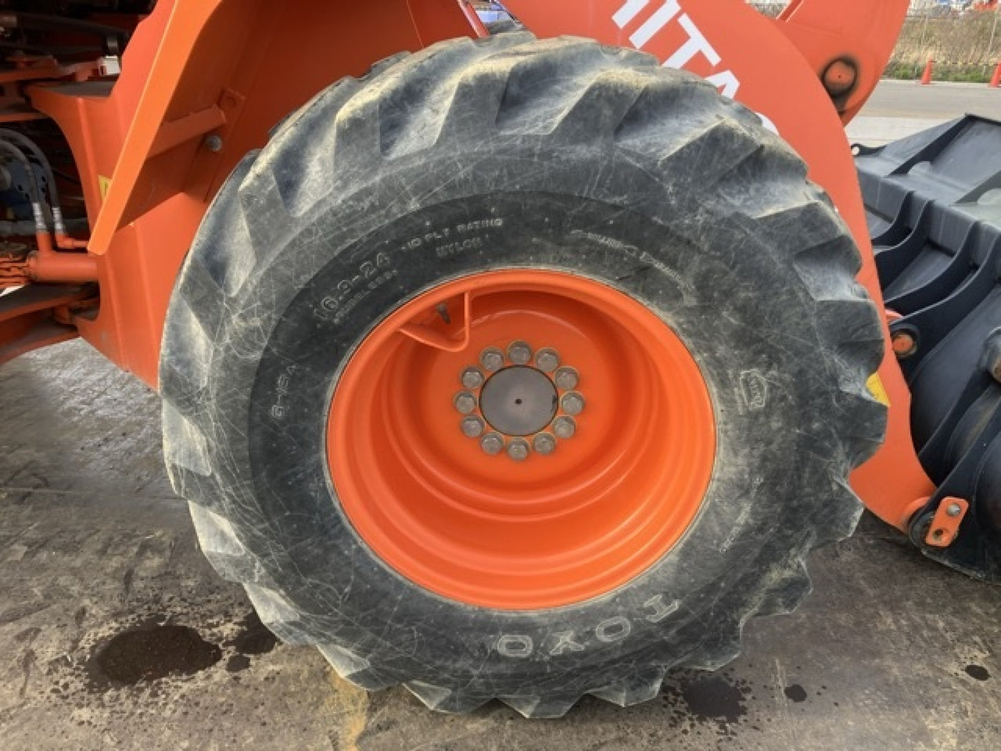 Hitachi ZW100 Wheel Loader 7 ton