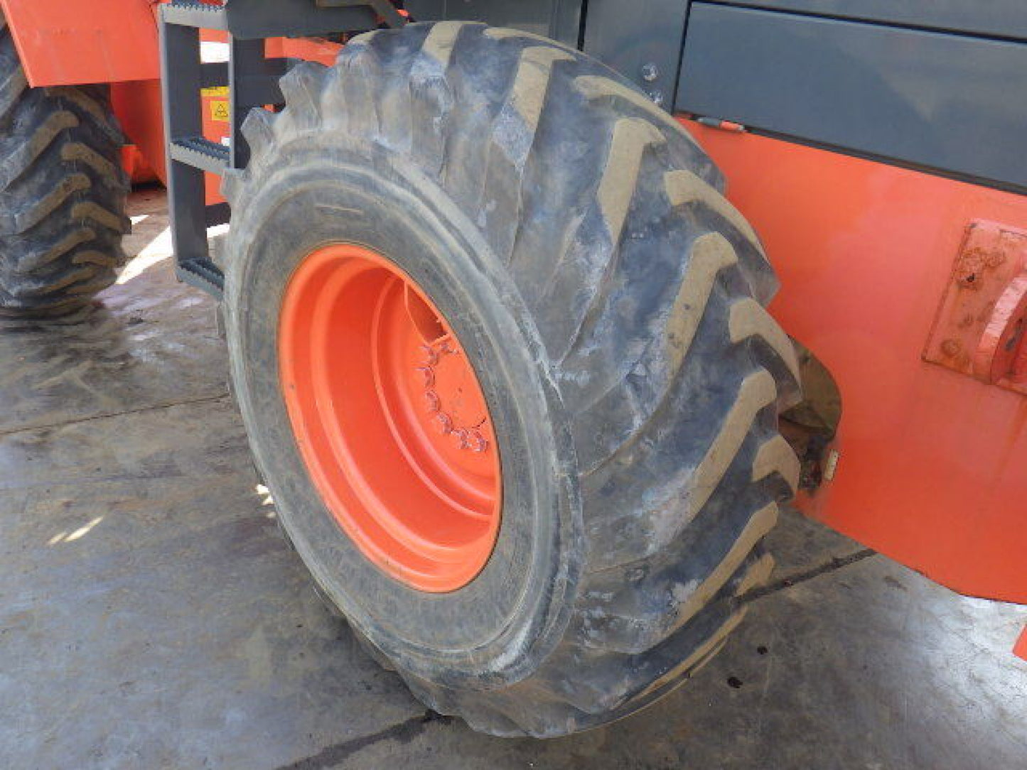 Hitachi ZW100 Wheel Loader