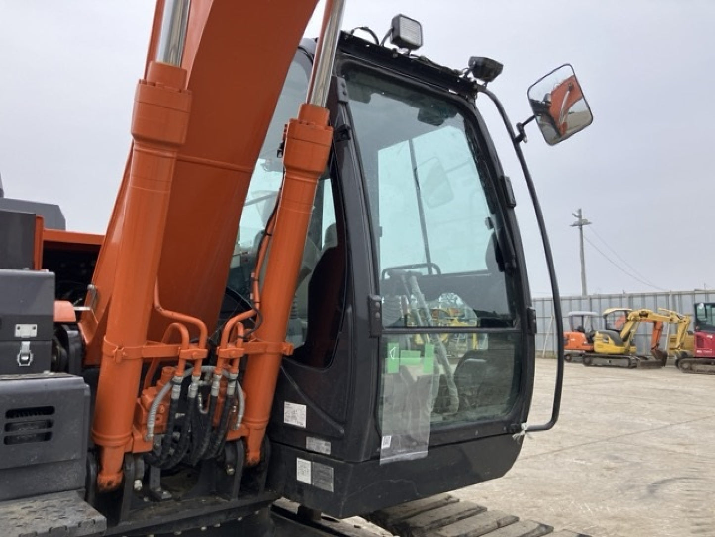 Hitachi ZX120 12t Digger Low Hours