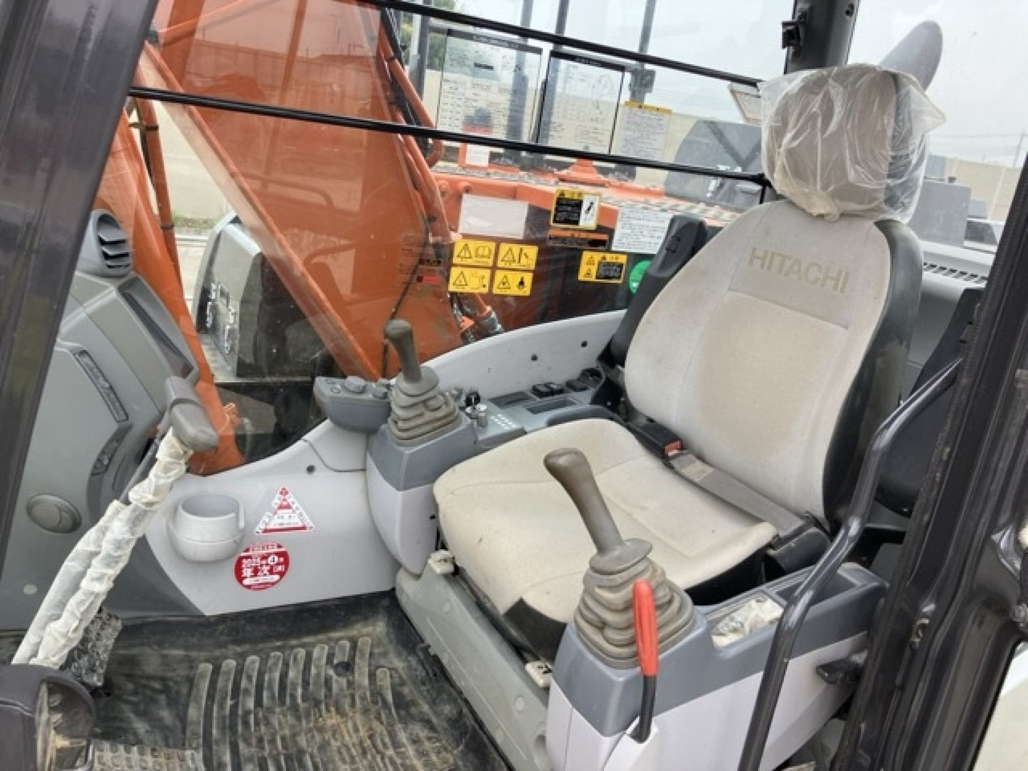 Hitachi ZX120 12t Digger Low Hours