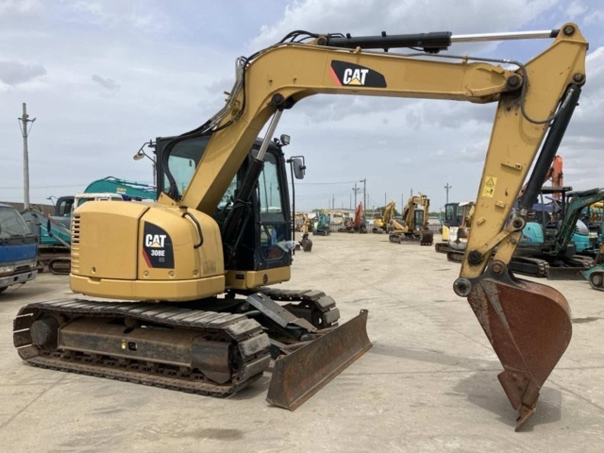 CAT 308E Zero Swing 8T Digger