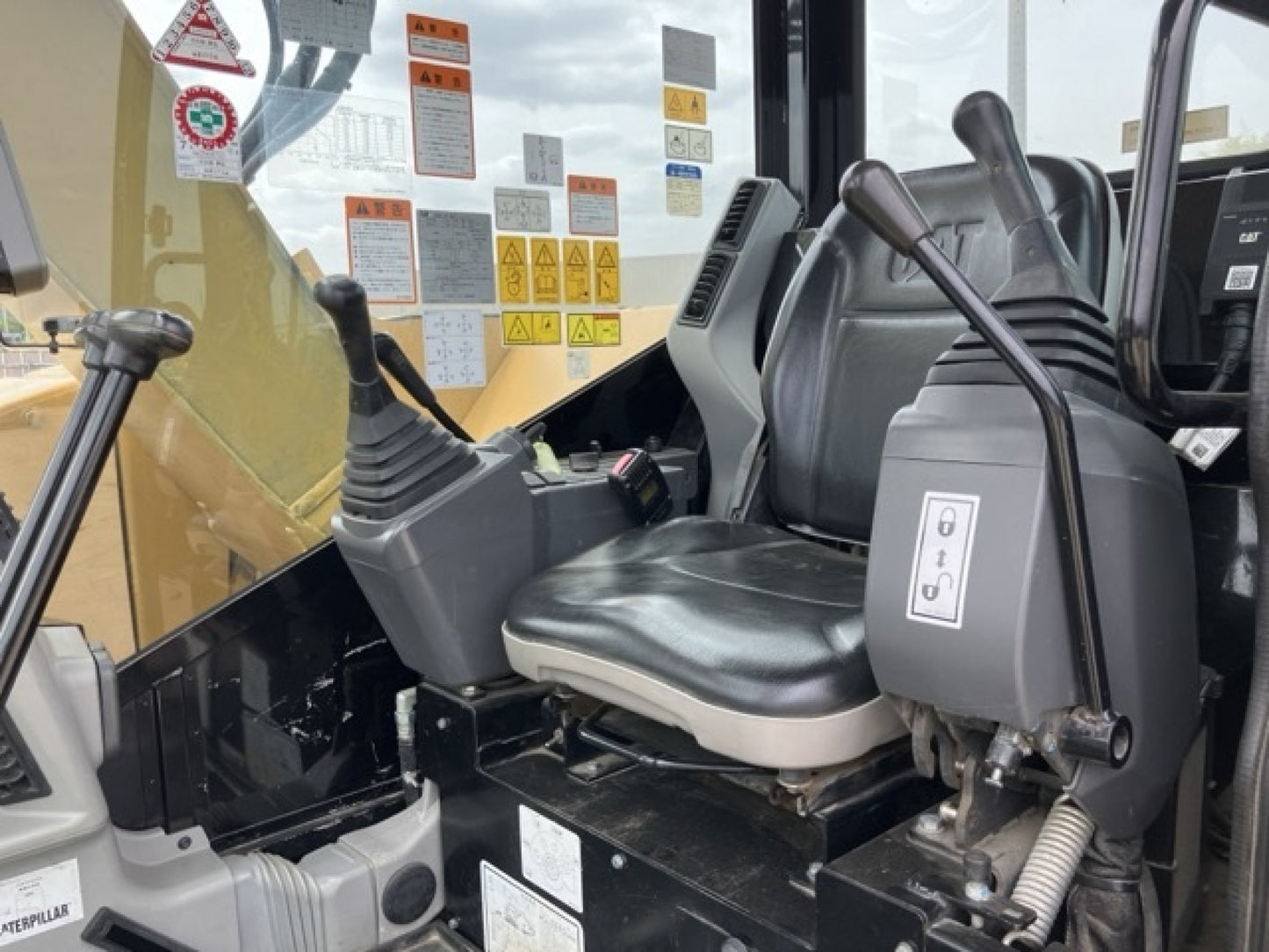 CAT 308E Zero Swing 8T Digger