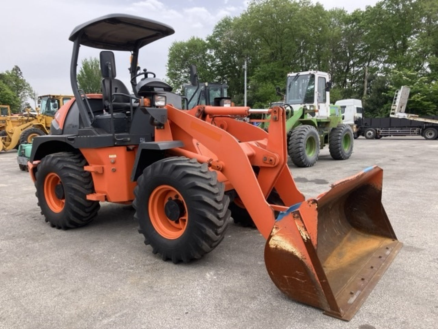Hitachi ZW80 Wheel Loader 5 ton
