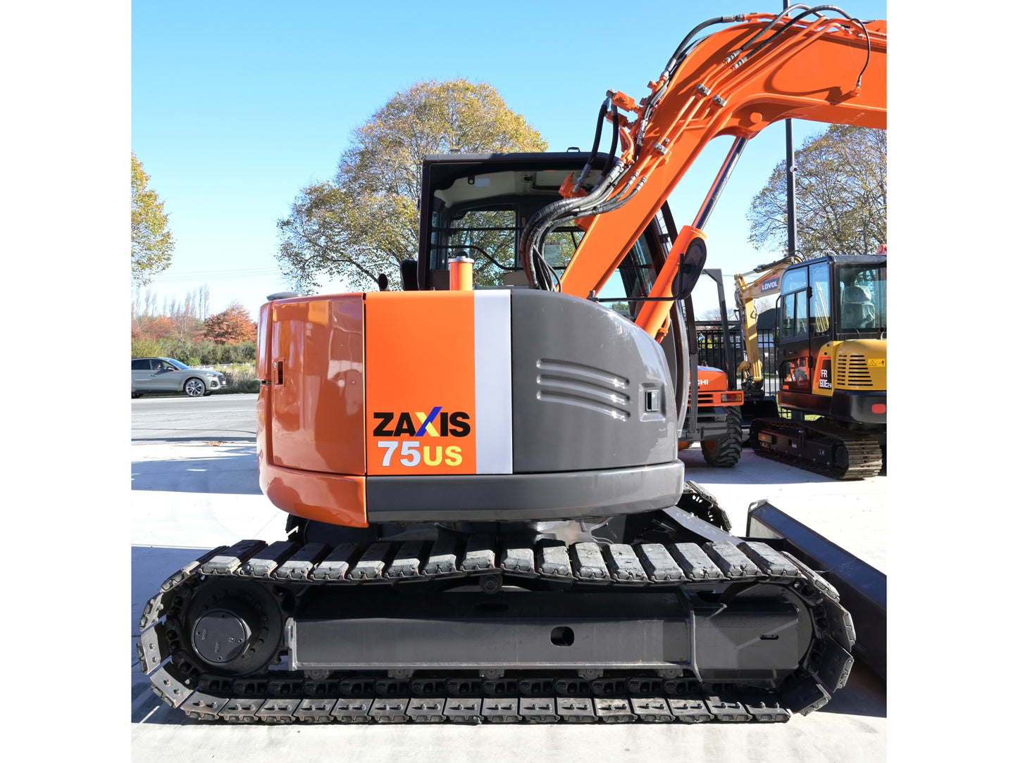 Hitachi ZX75us 7.5T Digger Low Hours