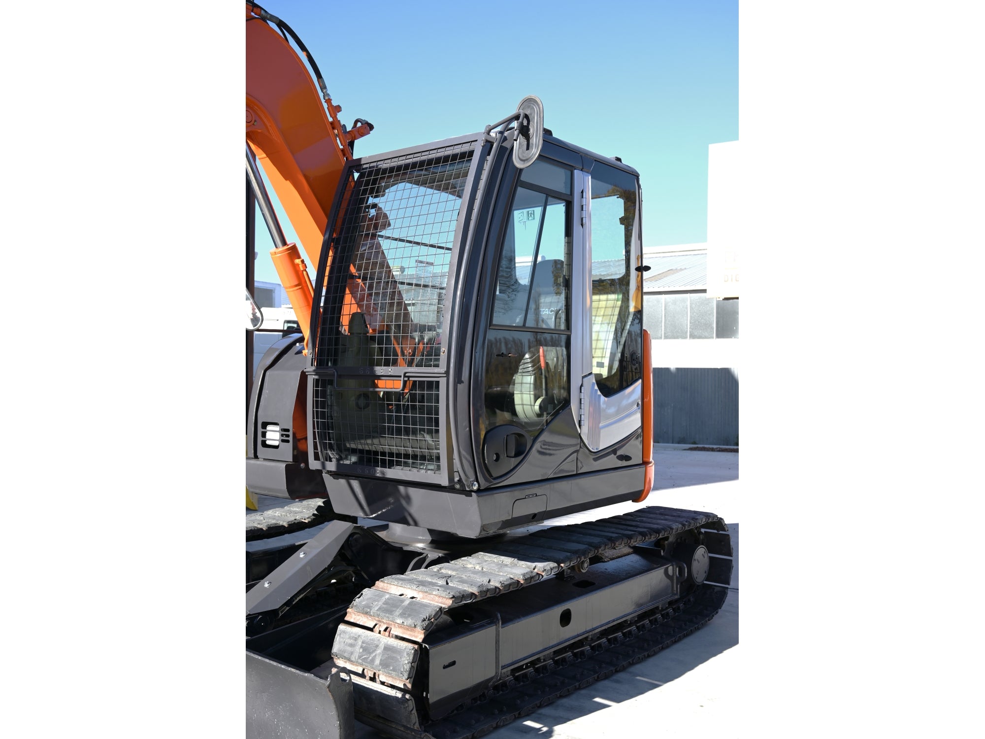 Hitachi ZX75us 7.5T Digger Low Hours– Digger City