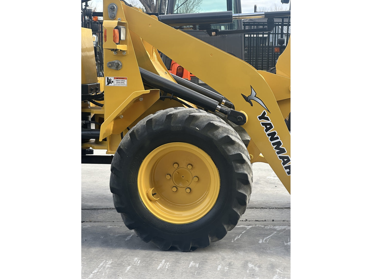 2012 Yanmar V4-6 Wheel Loader