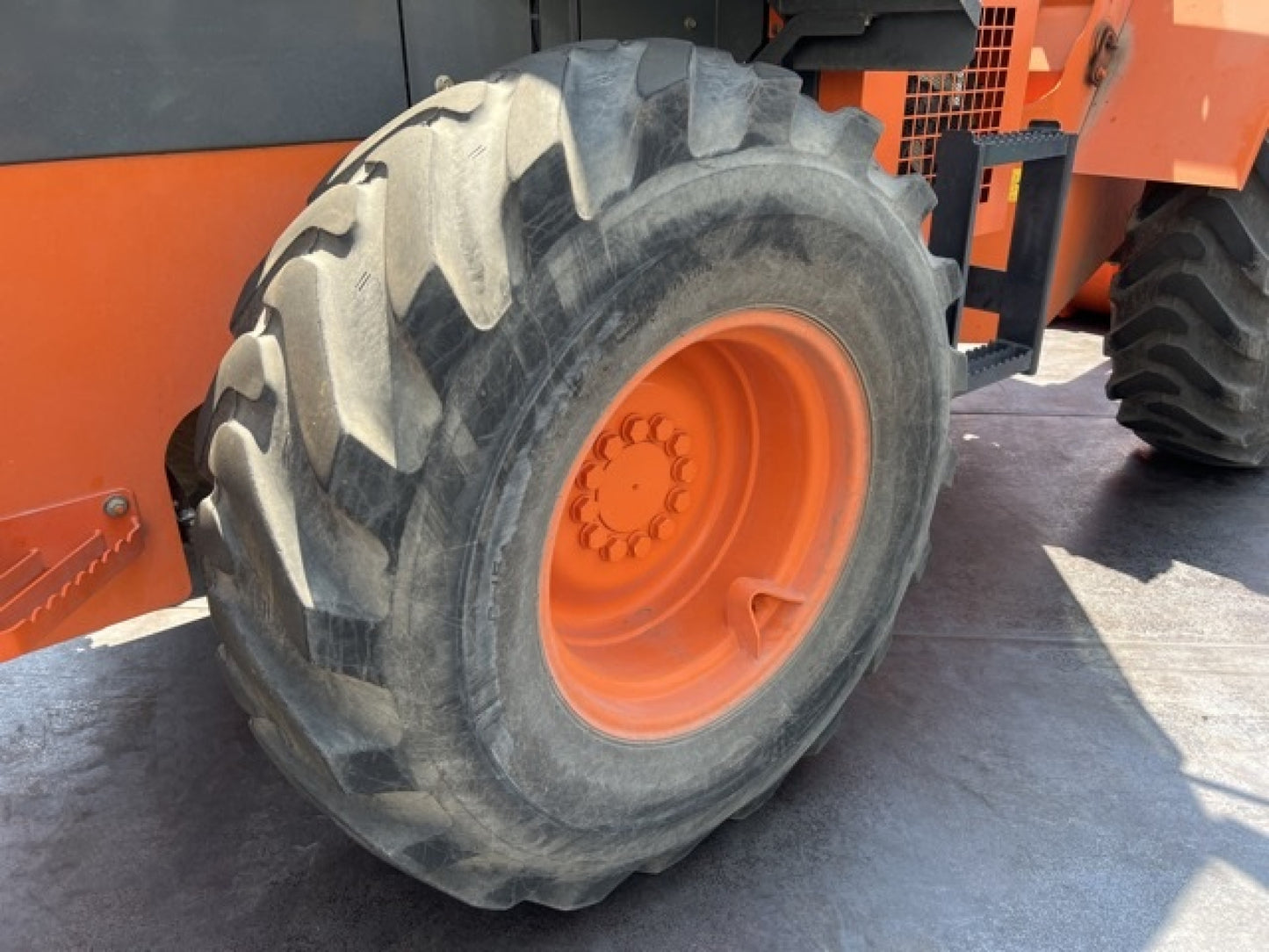 Hitachi ZW100 Wheel Loader Low Hours
