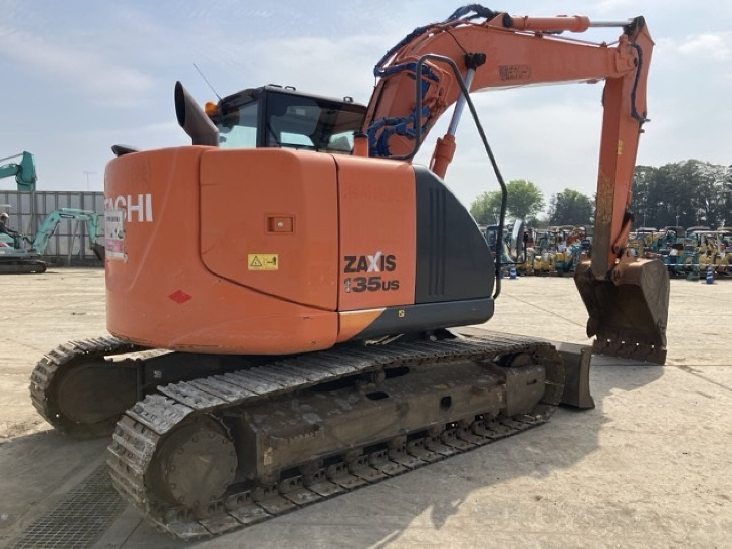 2016 Hitachi ZX135US-5B Excavator