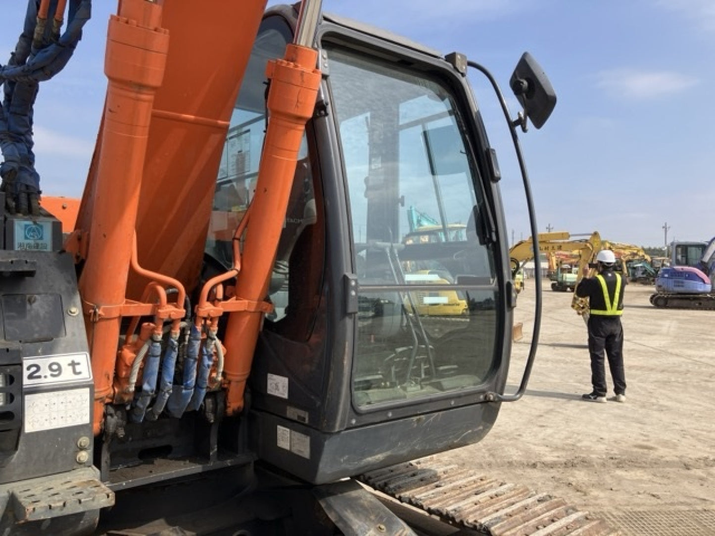 2016 Hitachi ZX135US-5B Excavator