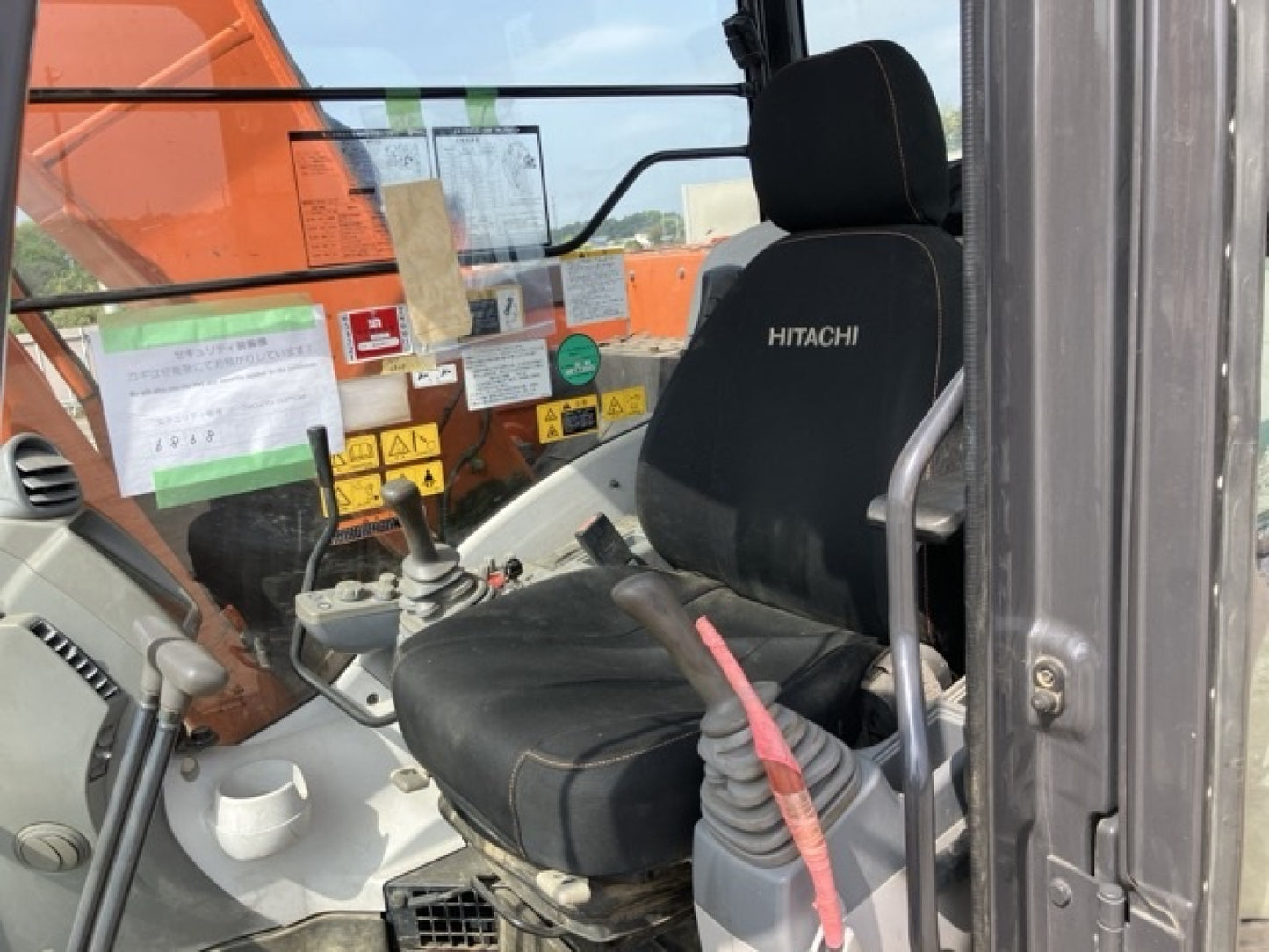 2016 Hitachi ZX135US-5B Excavator