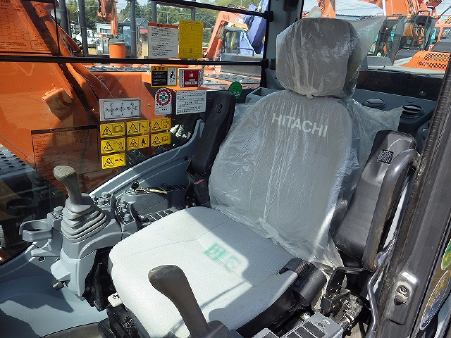 Hitachi ZX120 12t Digger Low Hours