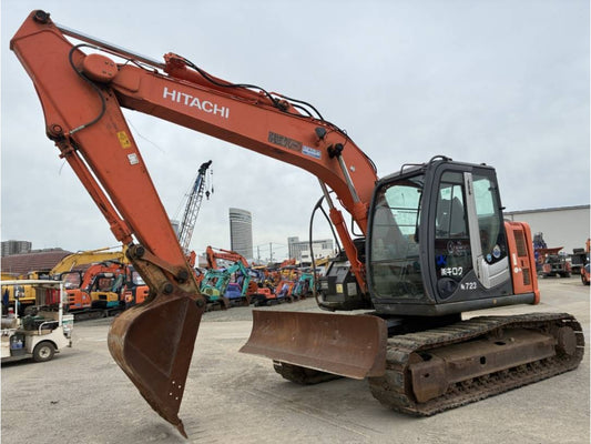 Hitachi ZX135 Excavator