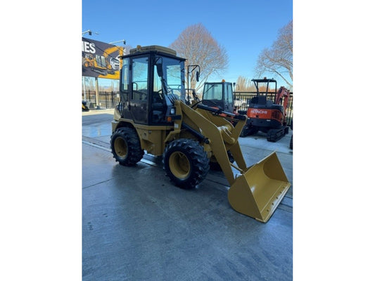 Cat 902 Wheel Loader 0.6 CBM bucket