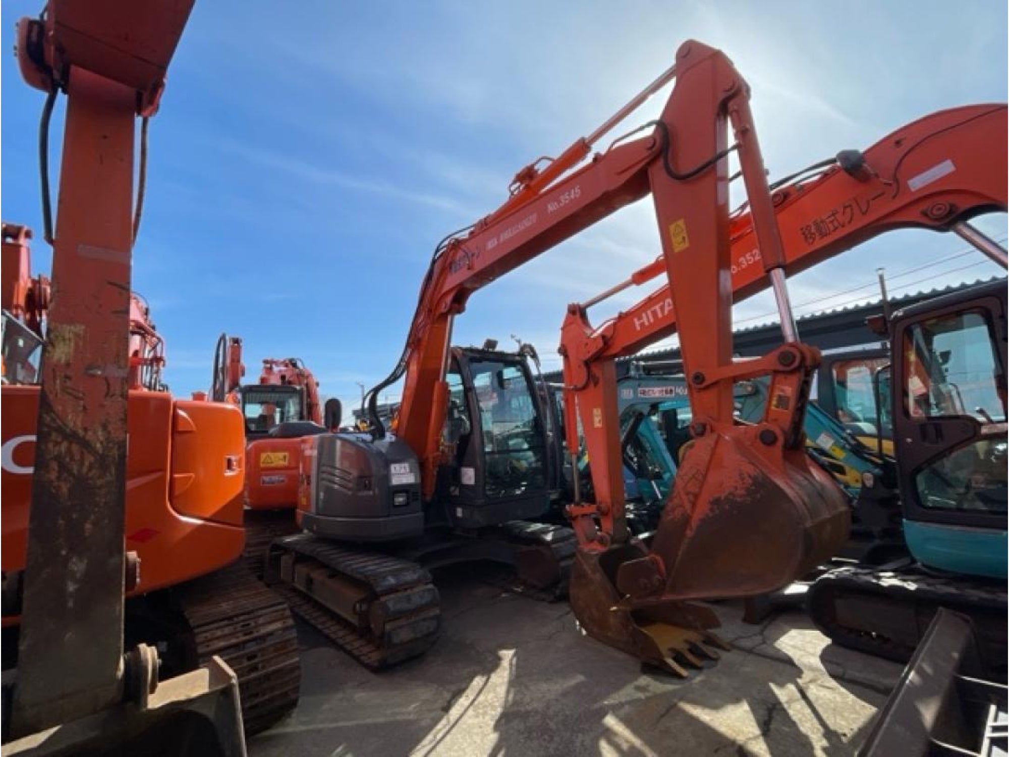 Hitachi ZX75us 7.5T Digger