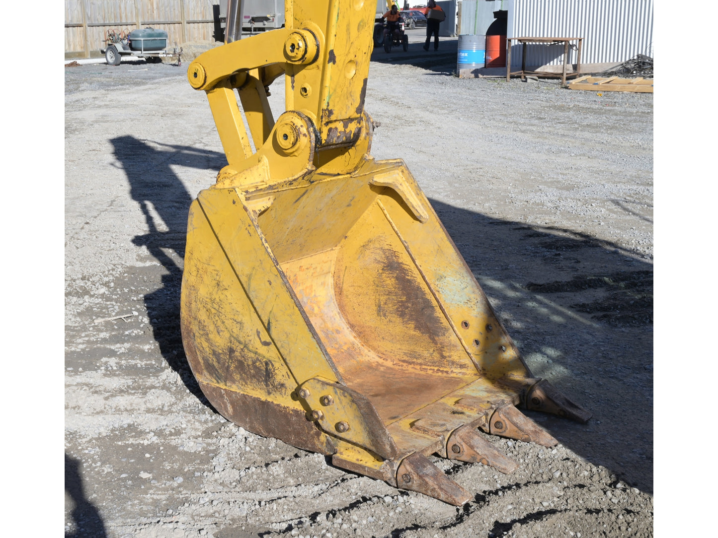 Komatsu PC130F